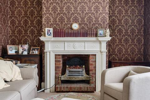87 Venner Road, London, SE26 5HU