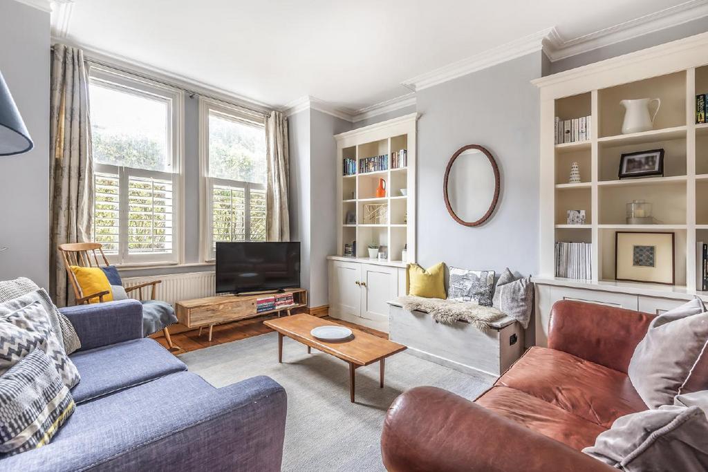 Quinton Street, Earlsfield 2 bed £700,000