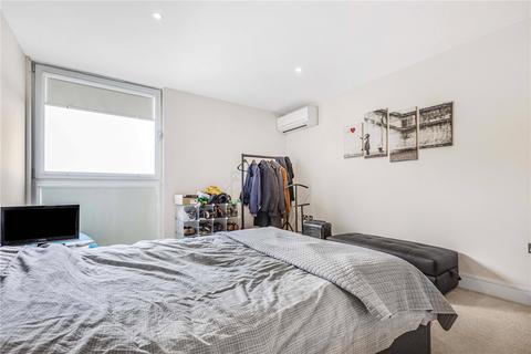 1 bedroom apartment to rent - Lanterns Way, London, E14