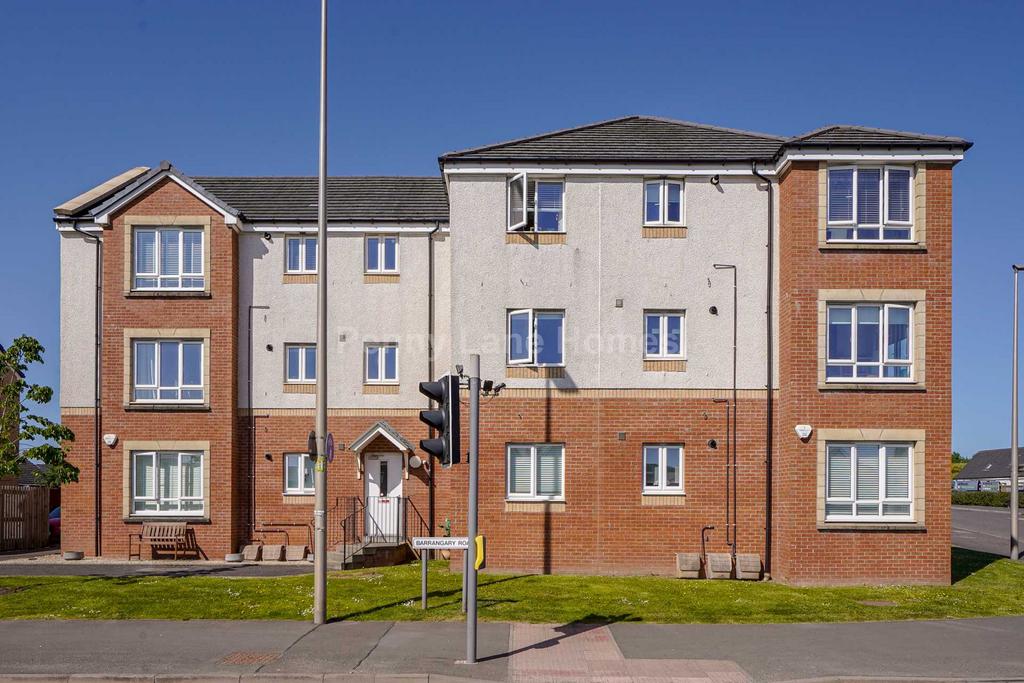Crescent, 2 bed flat £149,000