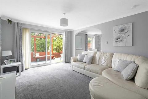 3 bedroom terraced house for sale - Broom Crescent, Greenhills, EAST KILBRIDE