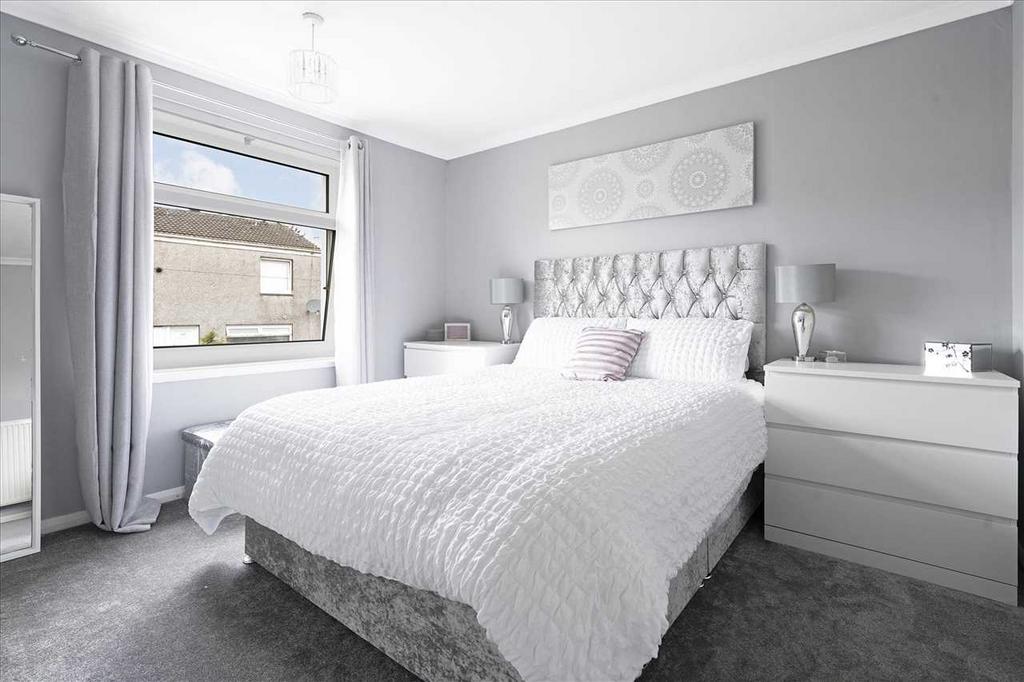 Bedroom Two (1)