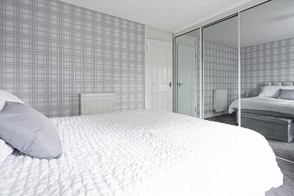 Bedroom Three (2)