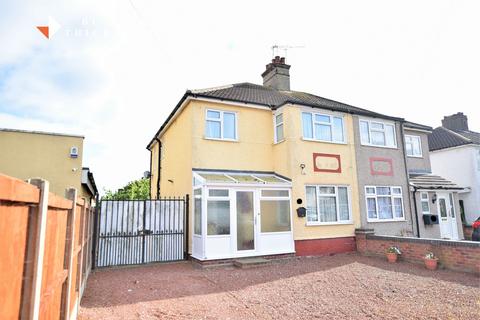 25 Douglas Road, Clacton-on-sea, CO15 3JT