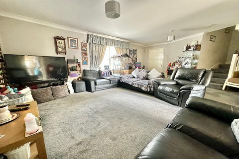 undefined, Gresley Drive, Braintree, CM7