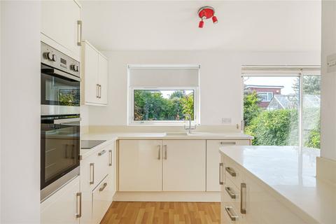 5 Brymore Close, Prestbury, Cheltenham, GL52 3DZ