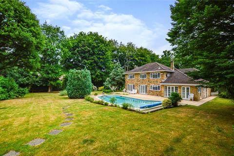 undefined, Old Avenue, West Byfleet, Surrey, KT14