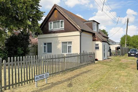 4 bedroom detached house for sale, Dunes Road, Greatstone, Kent
