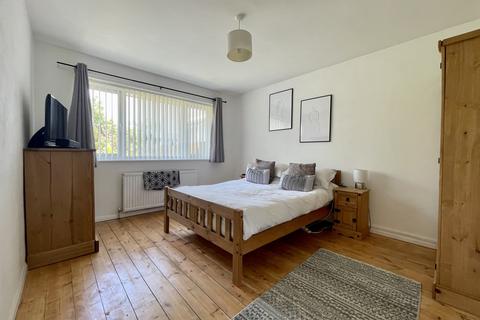 4 Pine Avenue, Exeter, EX4 2DU