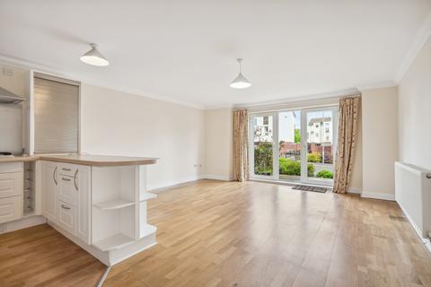 0/1, 12 Craigend Circus, Glasgow, G13 2TX