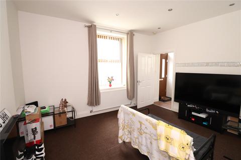2 bedroom end of terrace house to rent, Armitage Square, Pudsey, West Yorkshire, UK, LS28