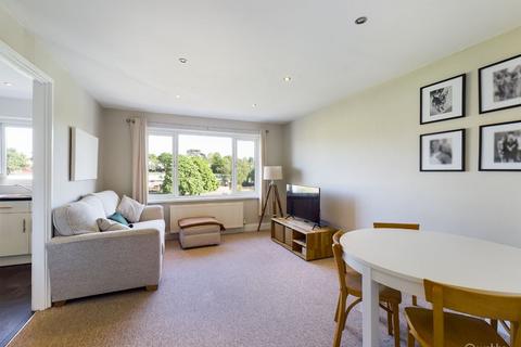 66 Bellfield, Croydon, CR0 9JX