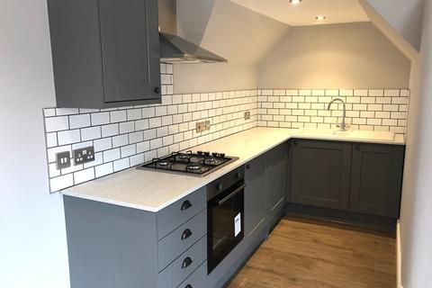 2 bedroom apartment to rent, Grand Avenue, Hove BN3 2LF