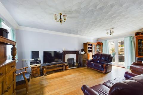 4 Rumworth Road, Lostock, Bolton, BL6 4RT