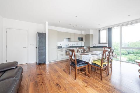 2 bedroom flat to rent - Heath Parade, Colindale, London, NW9