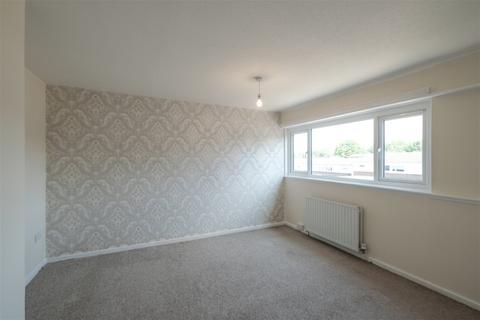 100 Bushley Close, Redditch, B98 7TX