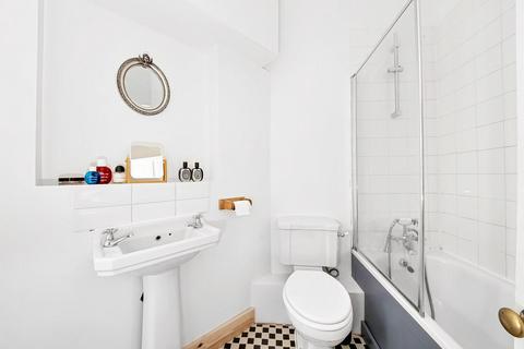 1 bedroom apartment for sale, Rosendale Road, Dulwich, London, SE21