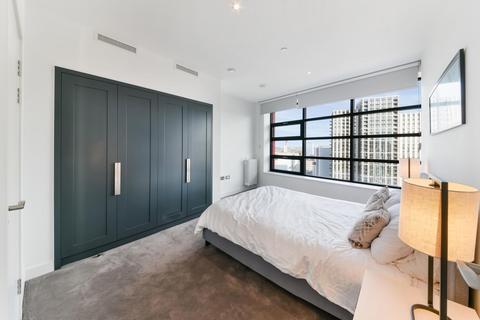 3 bedroom apartment for sale, Defoe House, London City Island, London, E14