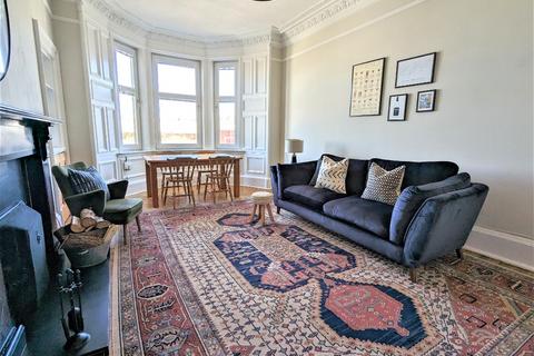 2 bedroom flat to rent, Bellevue Road, Canonmills, Edinburgh, EH7