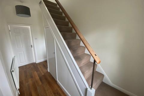 9 Edge Hill Road, Royton, Oldham, OL2 6BL