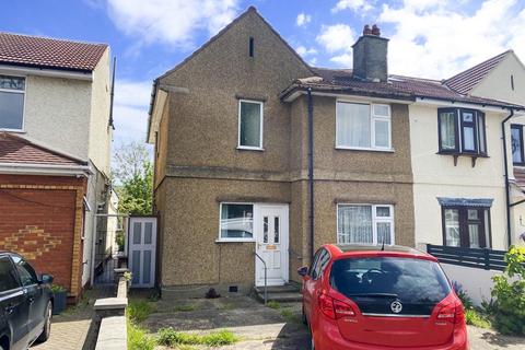 3 bedroom semi-detached house for sale, Horns Road, Ilford, Essex