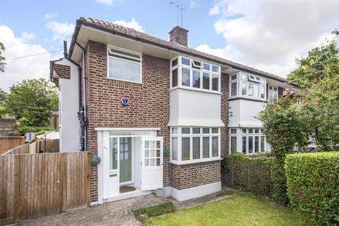 3 bedroom semi-detached house for sale - The Heights, Charlton, SE7