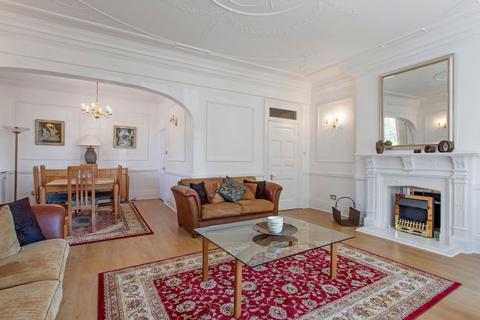 4 bedroom apartment to rent - Old Court Place, W8