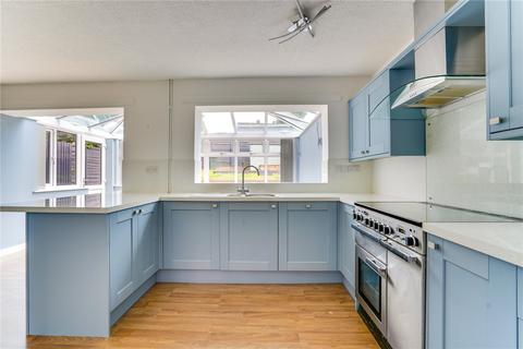 4 Chestnut Grove, Ludlow, SY8 1TJ