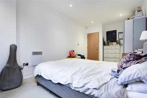 1 bedroom flat to rent, Antonine Heights, City Walk, London