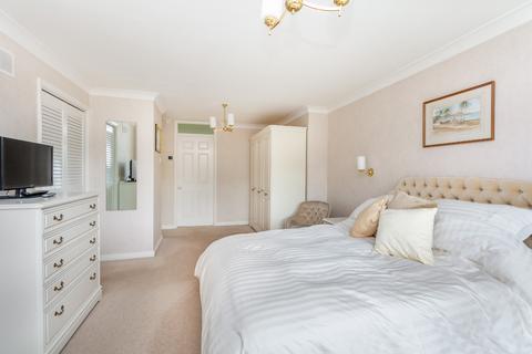 7 Deep Acres, Amersham, HP6 5NX