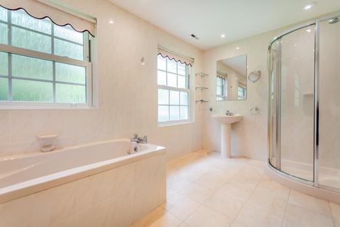 7 Deep Acres, Amersham, HP6 5NX