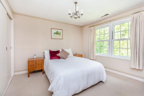 7 Deep Acres, Amersham, HP6 5NX