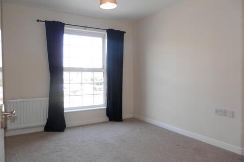 2 bedroom flat to rent - Church Street, Dunstable, LU5
