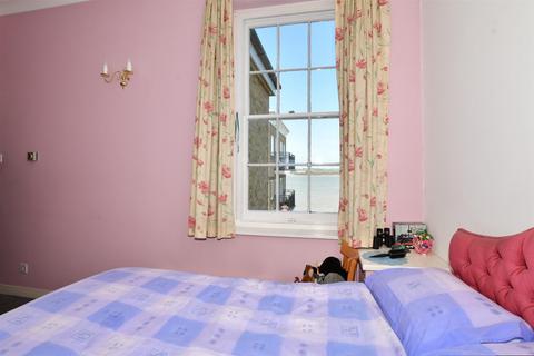 2 bedroom flat for sale - West Street, Gravesend, Kent