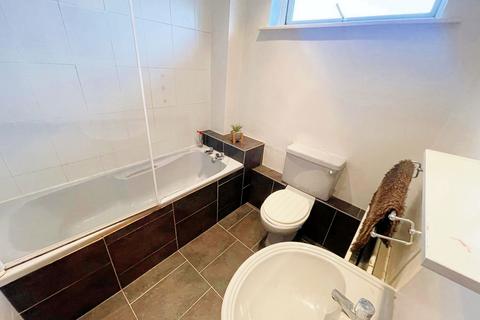 16 Manston Close, Sunderland, SR3 2RR