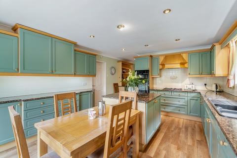 6 The Moorlands, Four Oaks, Sutton Coldfield, B74 2RF