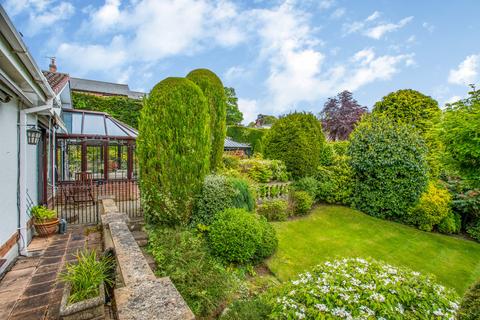 6 The Moorlands, Four Oaks, Sutton Coldfield, B74 2RF