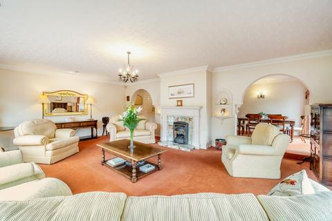 6 The Moorlands, Four Oaks, Sutton Coldfield, B74 2RF
