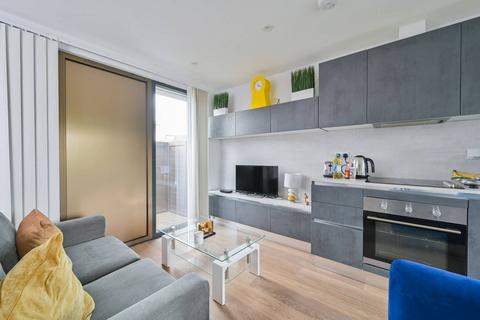 2 bedroom flat for sale - Bayham Street, Camden Town, LONDON, NW1
