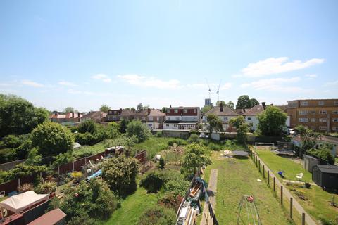 Flat 3, 75 Eagle Road, Wembley, HA0 4SL