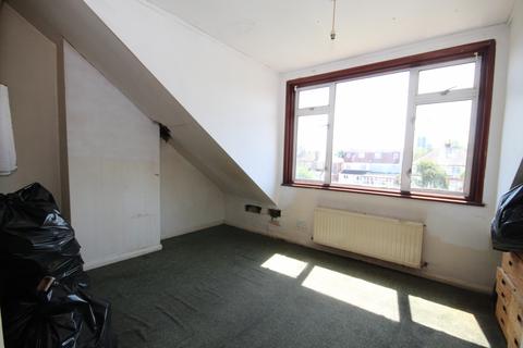 Flat 3, 75 Eagle Road, Wembley, HA0 4SL