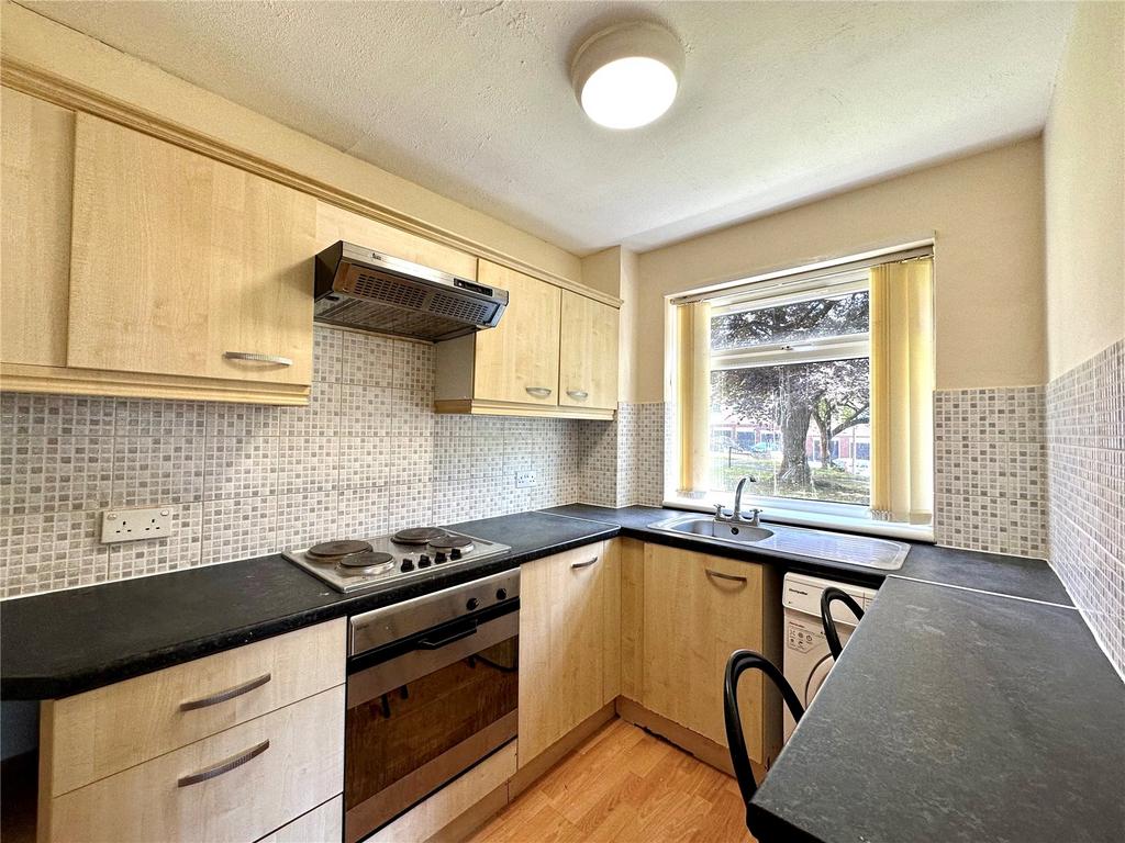 Apartment in Salford, Greater Manchester - View 2