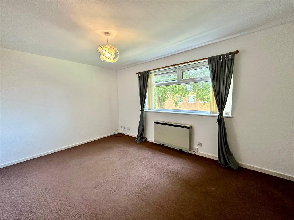 Apartment in Salford, Greater Manchester - View 4