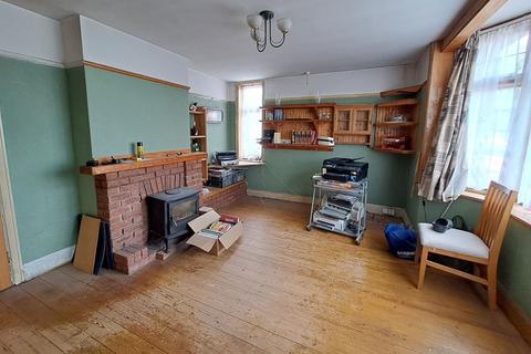 64 Dulwich Road, Holland-on-sea, Clacton-on-sea, CO15 5LZ