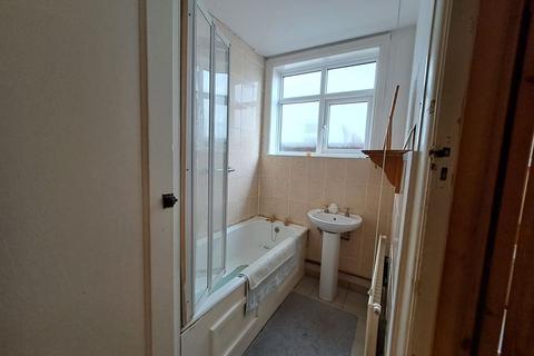 64 Dulwich Road, Holland-on-sea, Clacton-on-sea, CO15 5LZ