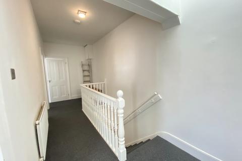 2 bedroom flat to rent - Counsillor Street, Camberwell, SE5