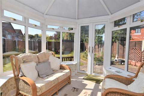 2 Sonning Way, Shoeburyness, Southend-on-sea, SS3 8YQ