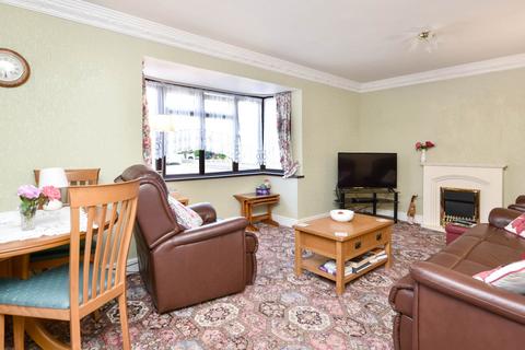 2 Sonning Way, Shoeburyness, Southend-on-sea, SS3 8YQ