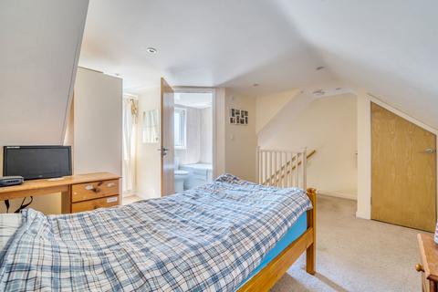 3 bedroom end of terrace house for sale, Milland Road, Winchester, Hampshire, SO23