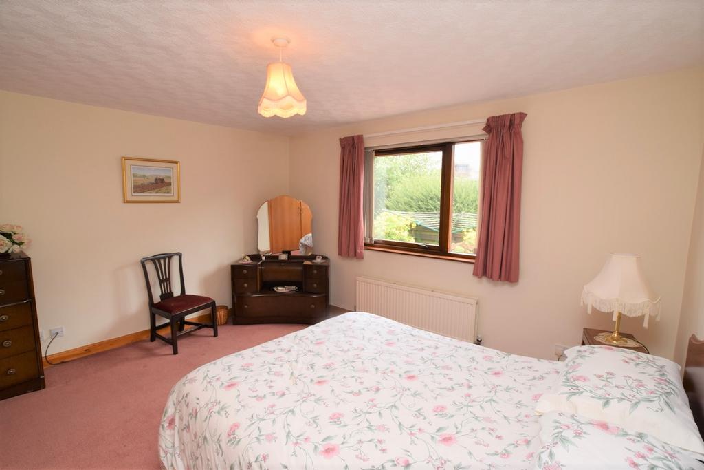 8 Sherwood Crescent, Lockerbie DG11 2 DY - Grieve G
